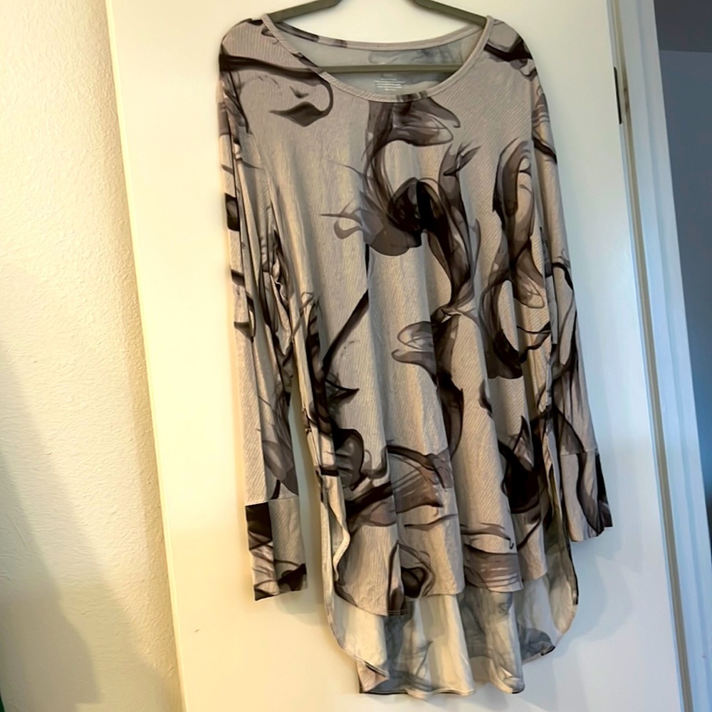 Black, grey, white soma tunic loungewear